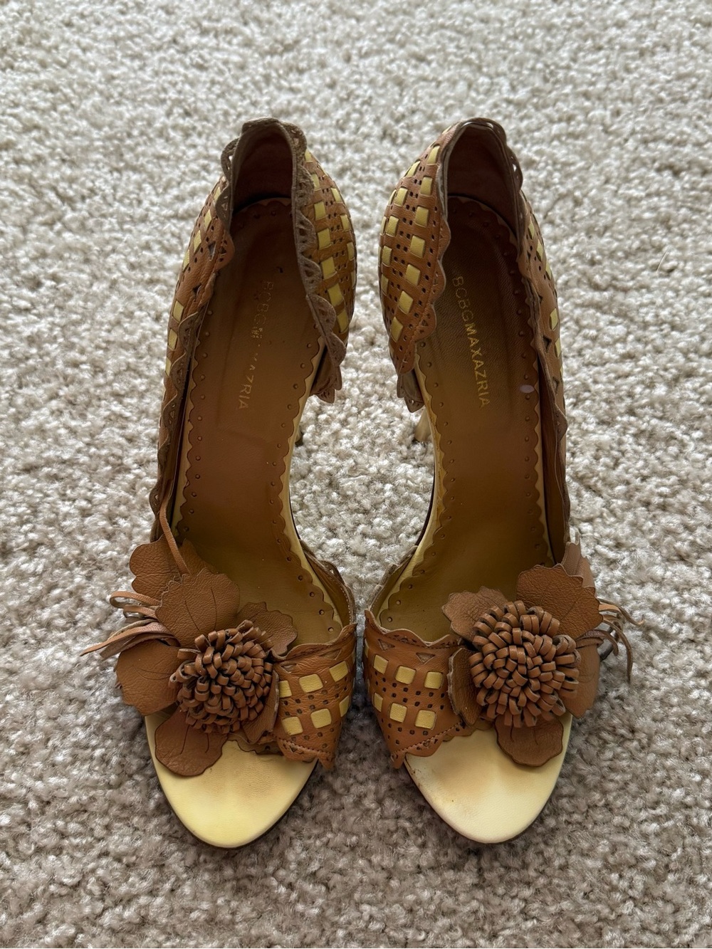 BCBG Max Azria Leather Floral Peep Toe Heels Brown Gold Laser Cut Pumps 8.5 HTF - Picture 5 of 11